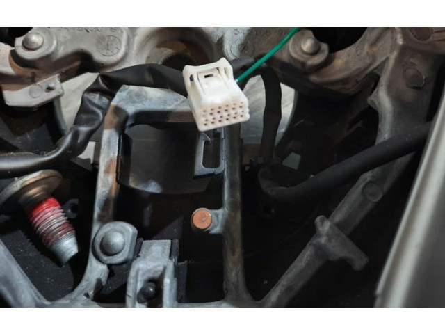 Volant Nissan Pulsar 2015 152865317