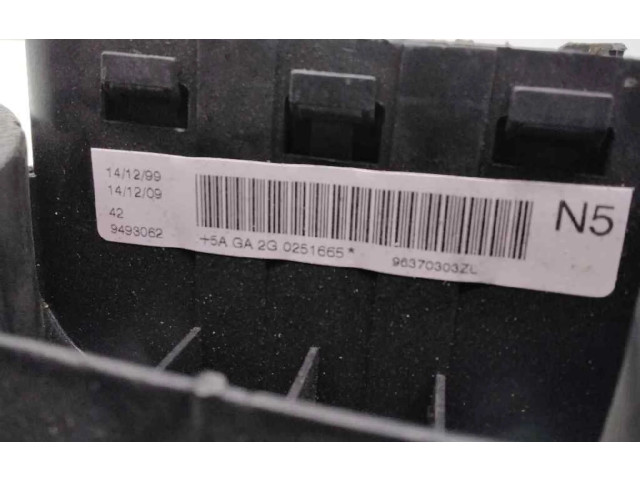 Подушка безопасности водителя 96370303ZL Peugeot 306