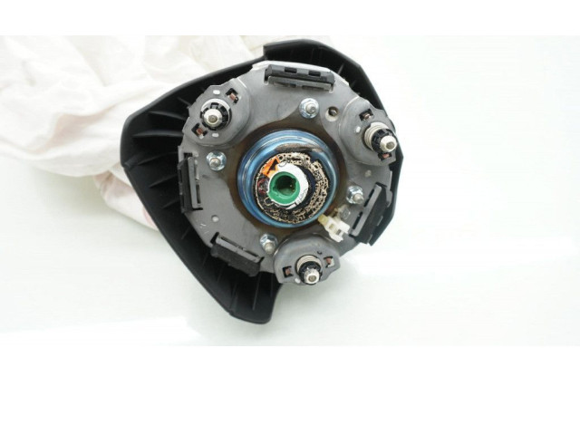 Подушка безопасности водителя Lexus LBX