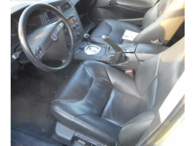 Ручка стеклоочистителей    Volvo S60