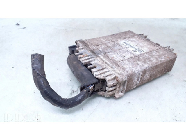 Řídící jednotka 028906021DK, 0281001484 Volkswagen Polo III 6N 6N2 6NF 1998