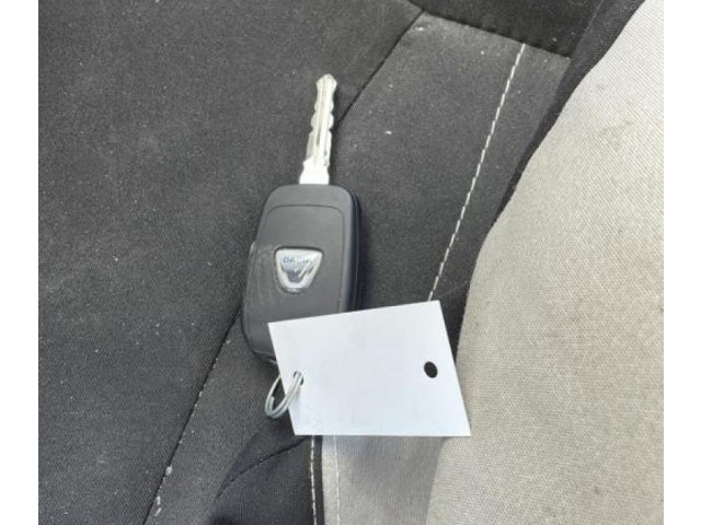 Генератор 231005933R Dacia Sandero