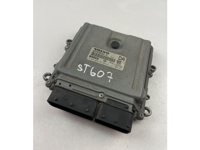 Блок управления двигателем Блок управления 30729826A, 0281012103   Volvo V70