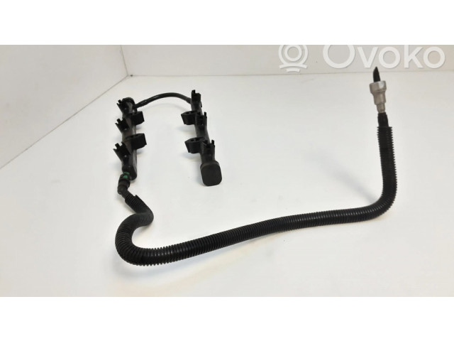 Vstřikovací lišta 04593923AA Chrysler Town & Country V pro benzínový motor 3.6