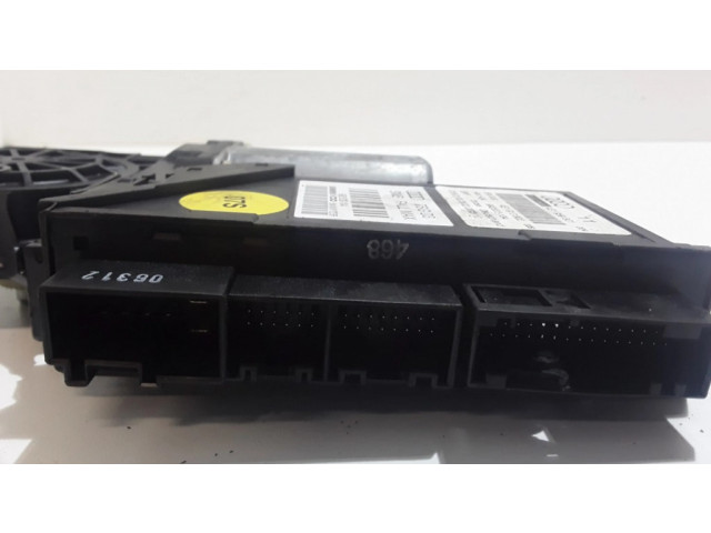 Передний двигатель механизма для подъема окон