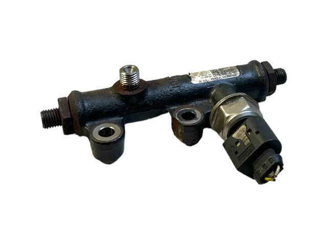 Топливная рампа 4R8Q9C066AE, 5WS40128 Jaguar S-Type 2.7