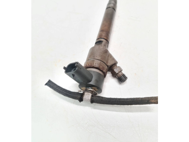 Форсунка 4BK75BI, 30750283    Volvo V70   