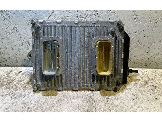 Pojistková skříňka Блок управления двигателя P05150869AD, A2C7391620400 Dodge Challenger 2016