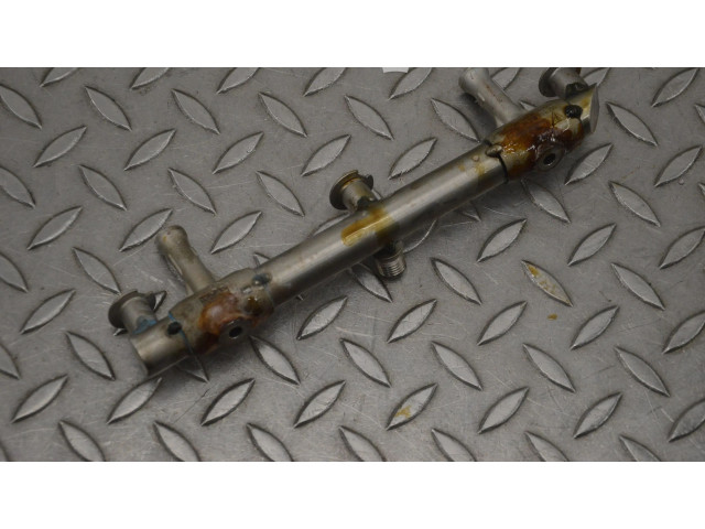 Vstřikovací lišta 9A211040301 Porsche 911 991 MDC.HA