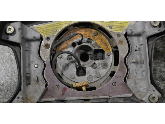 Volant BMW 3 E30 1989 1156363, 505959