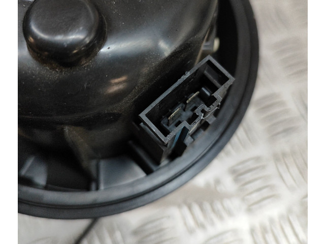 Вентилятор печки    9840566280, 7015011001   Peugeot 2008 II