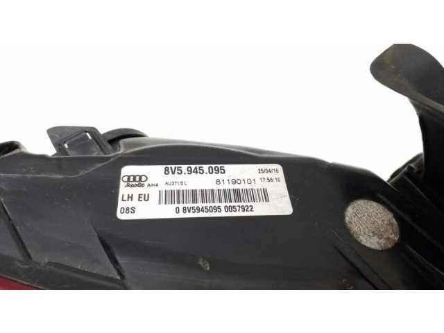 Задний фонарь левый 8V5945095    Audi A3 S3 8V   2013-2019 года