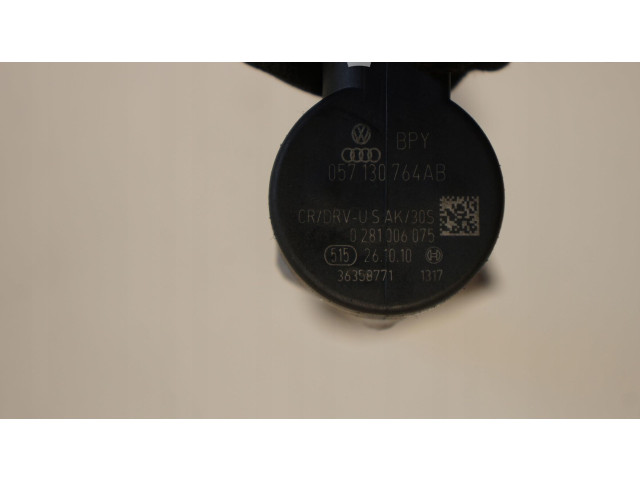 Топливная рампа 03P089   Skoda Fabia Mk2 (5J)  