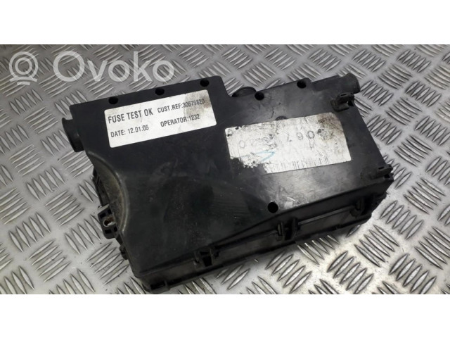 Pojistková skříňka 3m5t14a142ab, 3m5t-14a142-ab 8688039 Ford Focus 2004