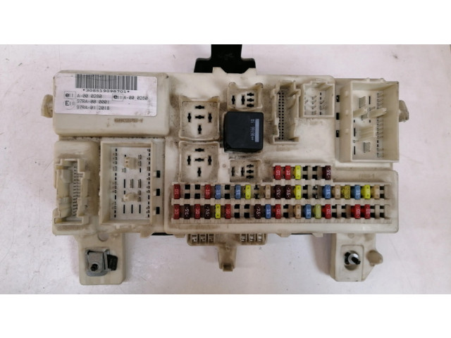 Блок предохранителей 97RA000001, 97RA012018 Ford Focus