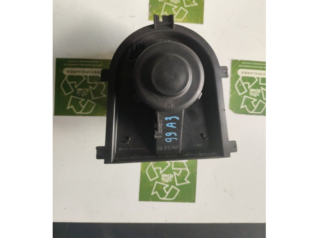 Вентилятор печки 1J1819021A, H35657880E Audi A3 S3 8L