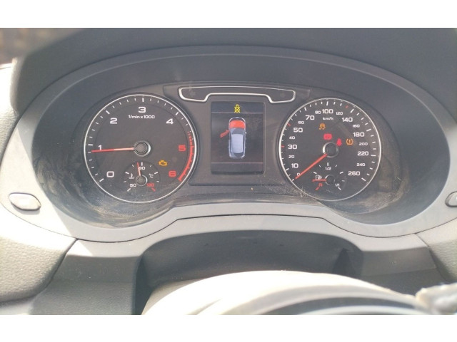 Панель приборов 8U0920940E, 8U0920940E Audi Q3 8U