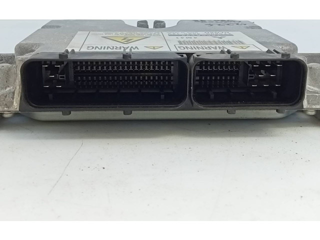 Блок управления двигателя 2758004685, 1860A699 Mitsubishi Montero