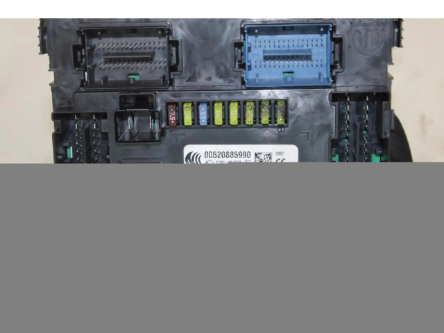 Блок предохранителей    Jeep Renegade    