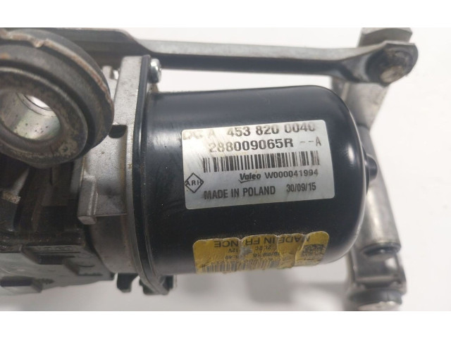 Моторчик дворников A4538200040 Smart ForFour II W453