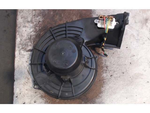 Вентилятор печки       Opel Meriva A