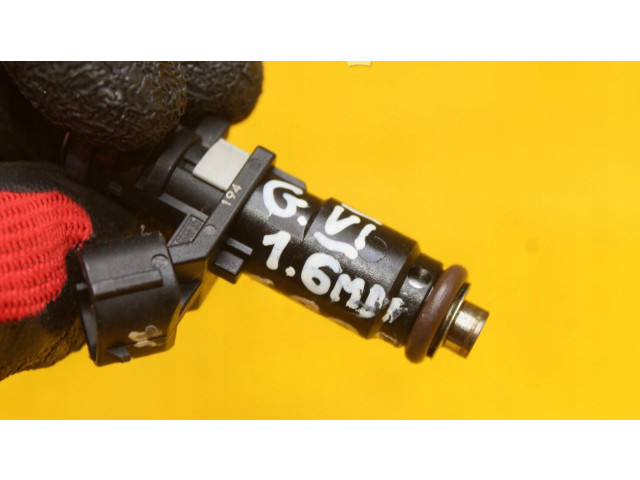 Форсунка 06A906031CM    Volkswagen Golf VIII   