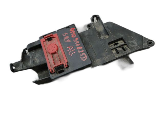 Pojistková skříňka 4M0941823D, 4M0941823D Audi Q7 4M 2018