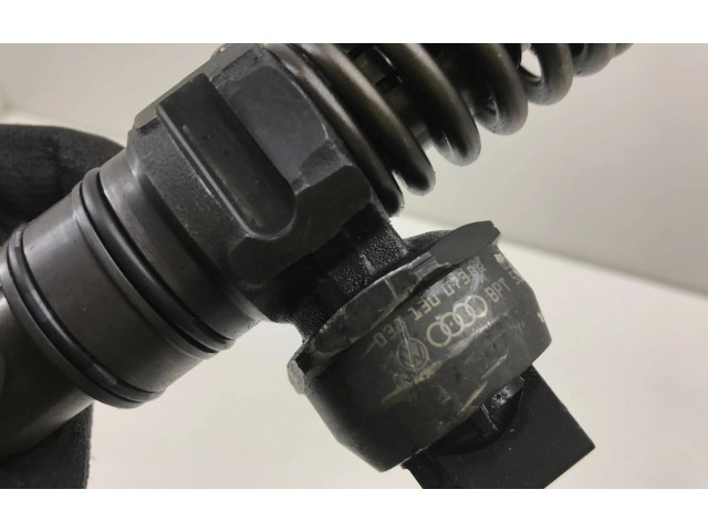 Форсунка 038130073BQ    Volkswagen Touran I   