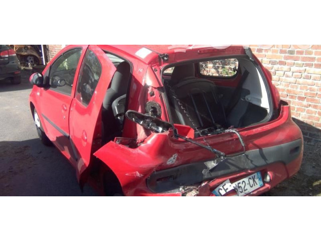 Зеркало электрическое        Peugeot 107  2005 - 2014 года   