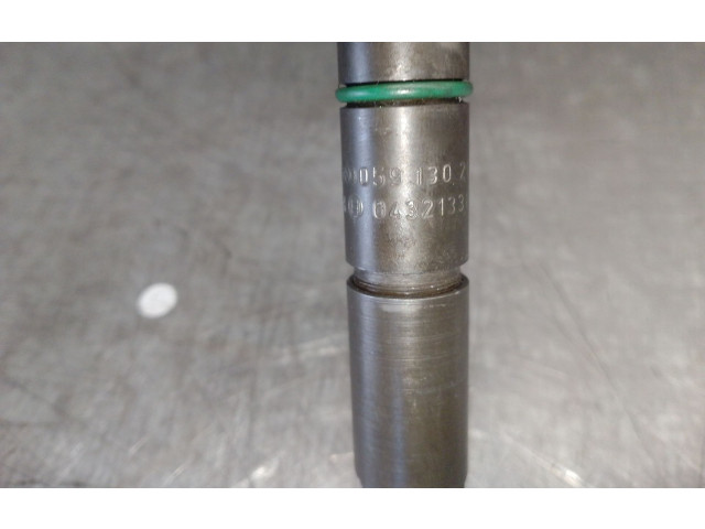 Форсунка 059130201E    Audi A6 S6 C5 4B  AFB 