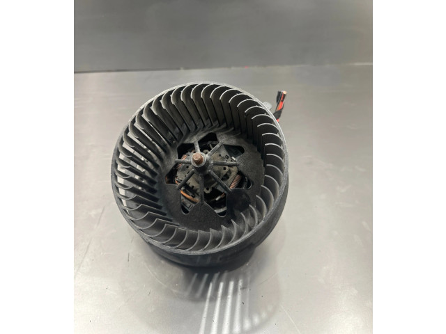 Вентилятор печки 3C1820015N, 3C0907521E Skoda Yeti (5L)