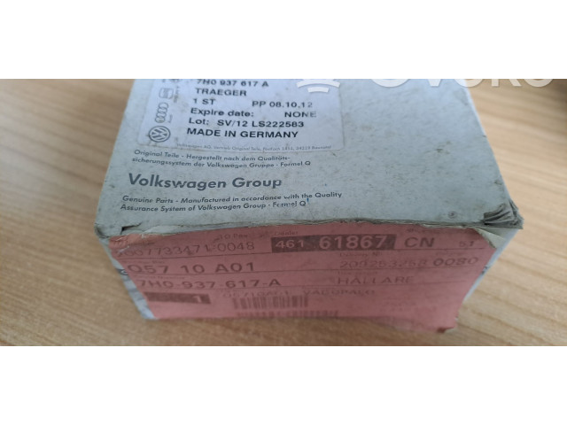 Блок предохранителей 7H0937617A   Volkswagen Transporter - Caravelle T5    