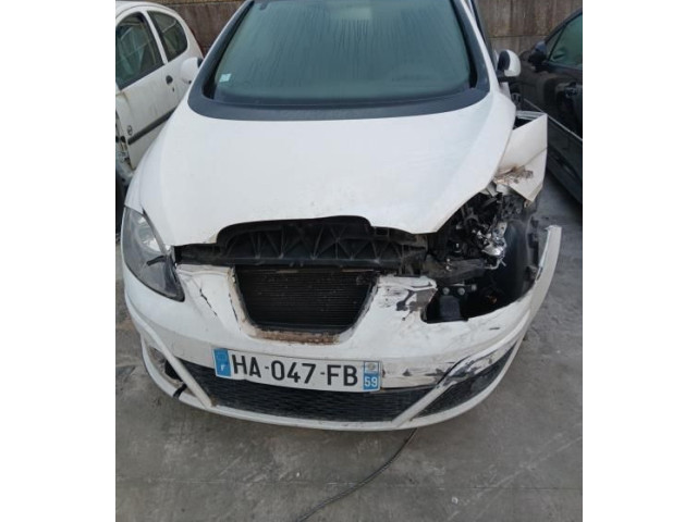 Моторчик заднего дворника 5P1857508AA9B9    Seat Altea XL