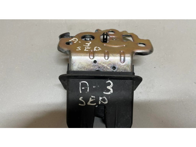 Zámek zadních dveří 4H0827505A   Audi A3 S3 8V 2015