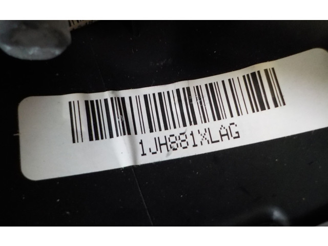 Руль Jeep Grand Cherokee 2010 - 2021 года 1JH881