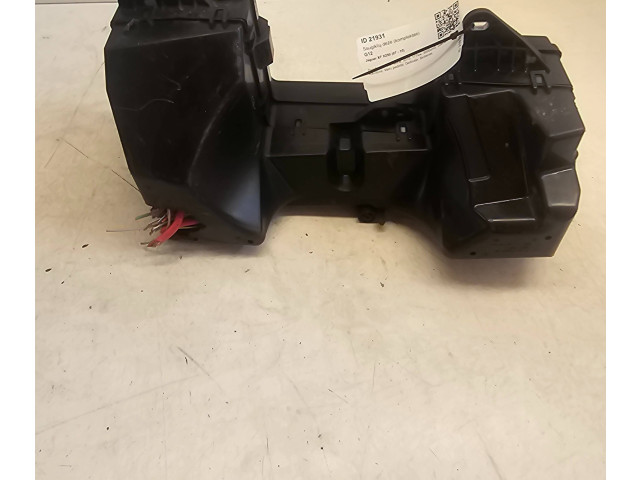 Блок предохранителей 8X2T14A003AA Jaguar XF X250