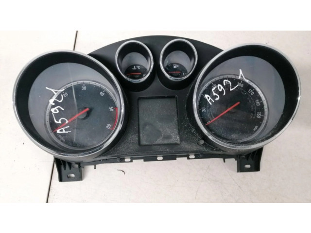 Панель приборов 365903926 Opel Insignia A