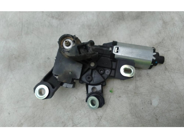 Моторчик заднего дворника 8U0955711A    Audi Q3 8U