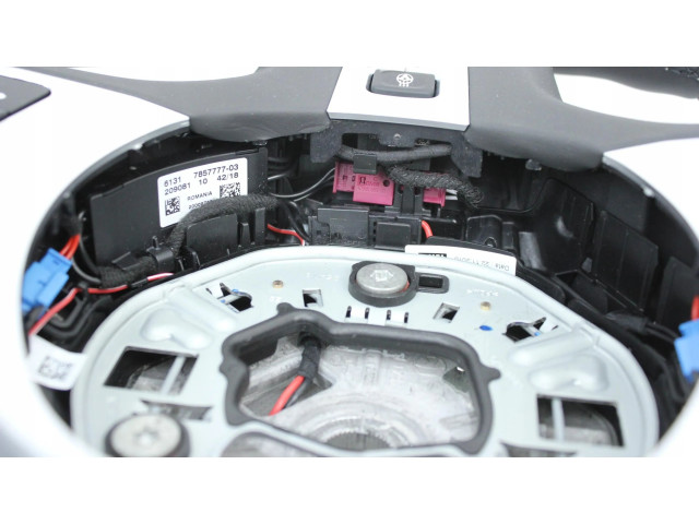 Volant BMW 4 G22 G23 G24 G26 2022 8746691