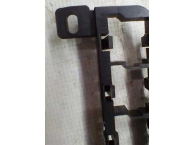 Блок предохранителей  4F0937503   Audi A6 S6 C6 4F    