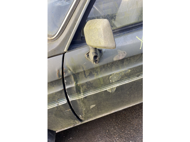 Зеркало электрическое        Peugeot 104   -  года   