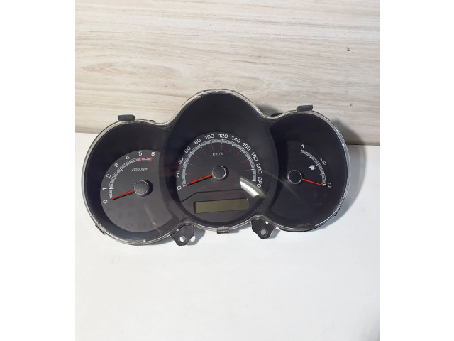 Přístrojová deska KIA Venga 2011 940041P510