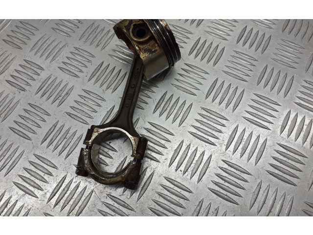 Поршень с шатуном Chevrolet Aveo