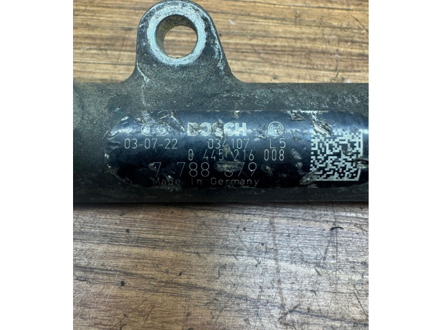 Топливная рампа 0445216008, 034107 BMW 5 E60 E61