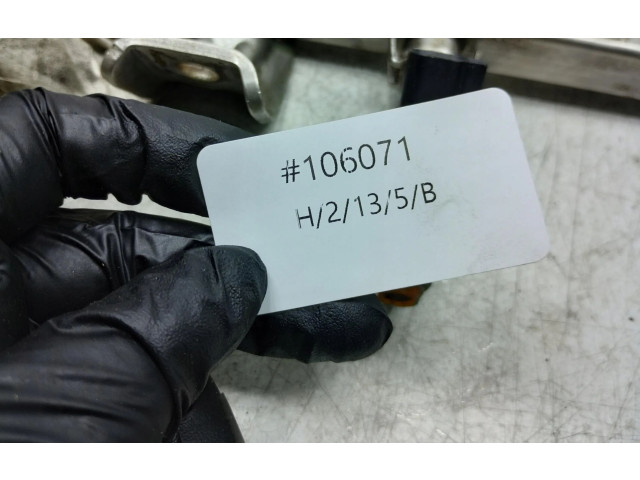 Топливная рампа 4M5G-9D280-FB Mazda 3 I