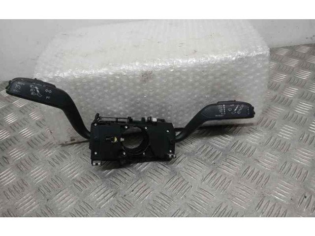 Ручка стеклоочистителей 6R0953521G   Seat Ibiza I (021A)