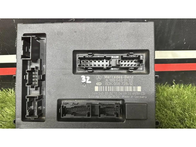 Pojistková skříňka 1695453132 Mercedes-Benz A W169 2008