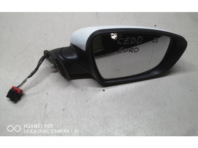 Зеркало электрическое        KIA Ceed  2012 - 2018 года   