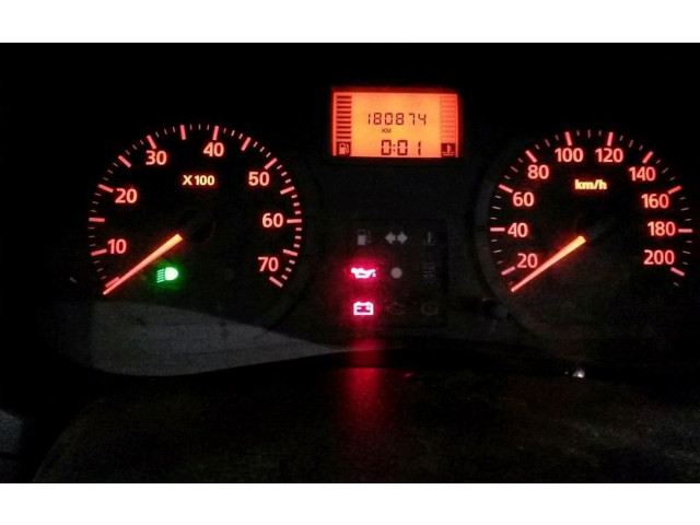 Панель приборов 8200377202, 8200377202 Dacia Logan I