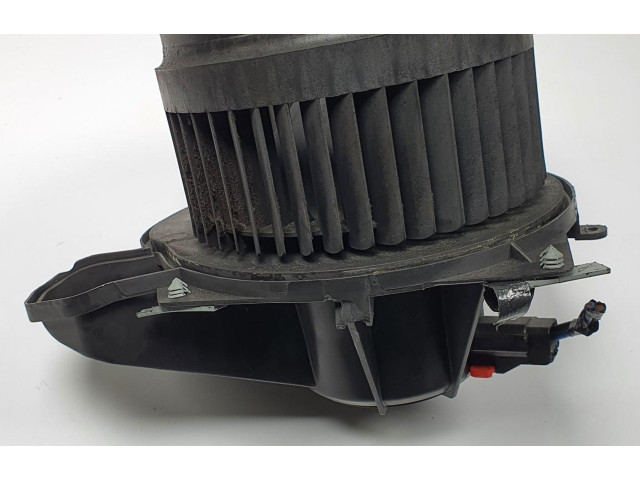 Вентилятор печки       Chrysler 300 - 300C